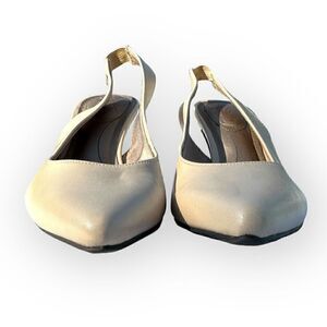 Lifestride Shena sling back pointed toe heels pumps taupe size 8 2.5 inch heel